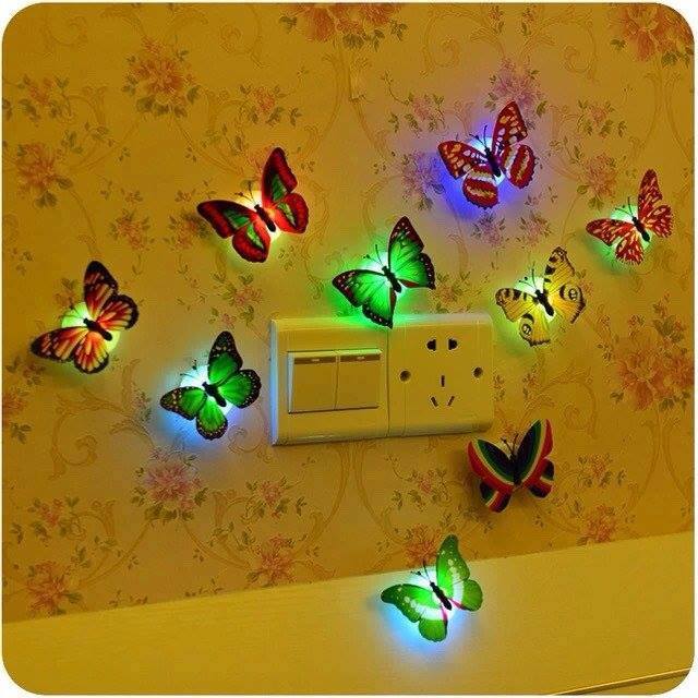 Đèn hình bướm phát sáng