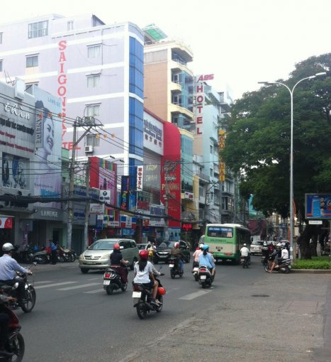 Nhà đường Nguyễn Trãi