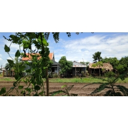 Đất trống đối diện nhà thi đấu Nguyễn An Ninh