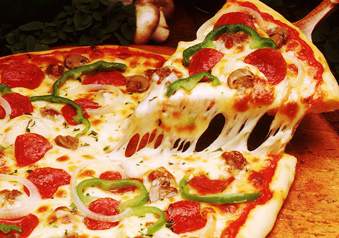 Pizza Italian Style nhân xúc xích Đôi Đũa Vàng hộp 350g